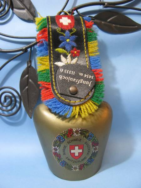 ★スイス土産 カウベル★牛/ベル/置物/海外土産 9-605