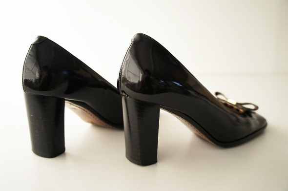 LOUIS VUITTON ダミエ リボン パテントパンプス 35.5*ヒール