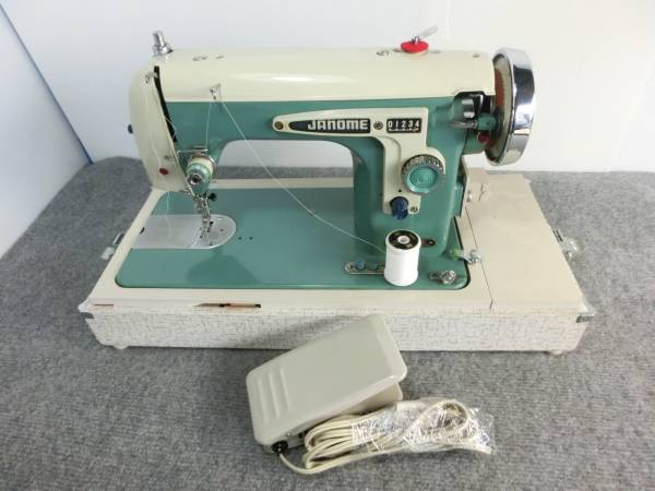 ■JANOME ジャノメ　電動ミシン　レトロ　アンティーク