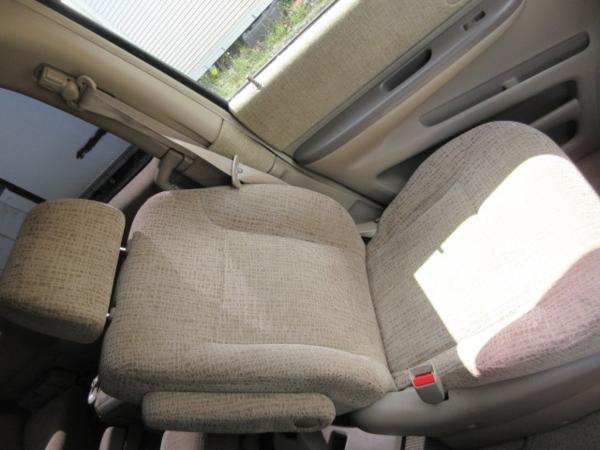RF3 ステップワゴン 助手席側シート