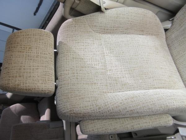RF3 ステップワゴン 助手席側シート