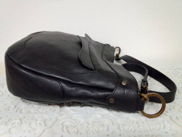 Dakota ダコタ ショルダーバッグ 本革 美品 Dakota ダコタ ショルダー