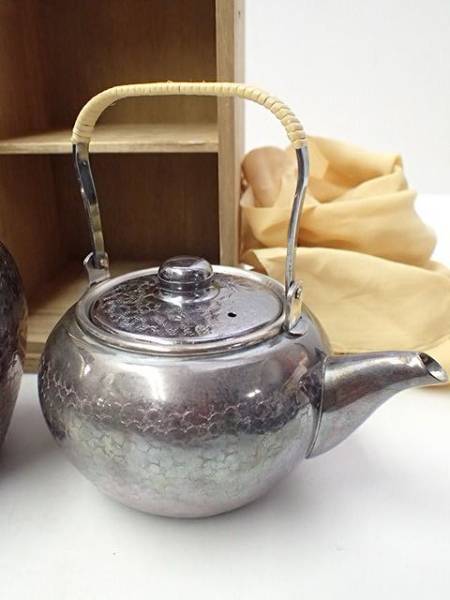 16533○銀川堂 黄銅 いぶし銀 茶壷 茶入 急須 美品○8C