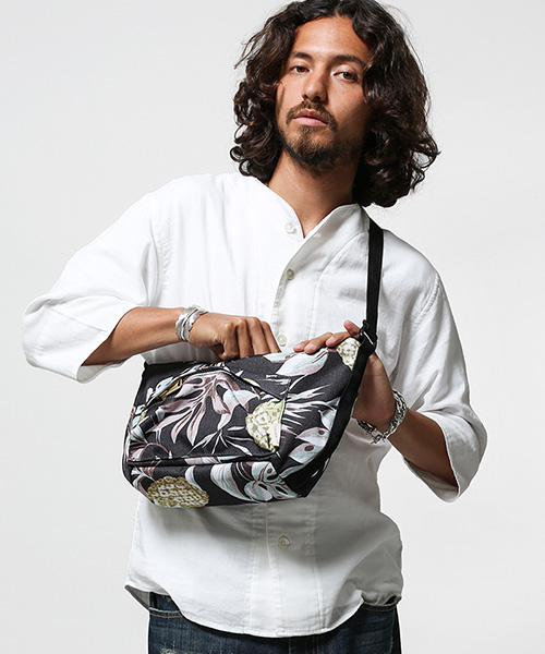 LeSportsac レインスプーナー ショルダーバッグ FULTON