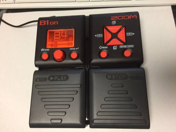 ZOOM B1on　新品同様