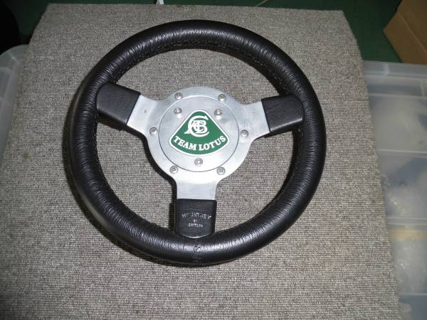 マウントニー　ステアリング28パイ　ジェネッタ、？_1