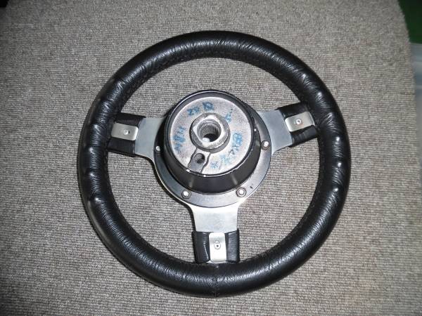 マウントニー　ステアリング28パイ　ジェネッタ、？_2