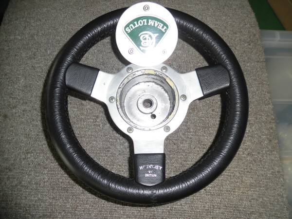 マウントニー　ステアリング28パイ　ジェネッタ、？_3