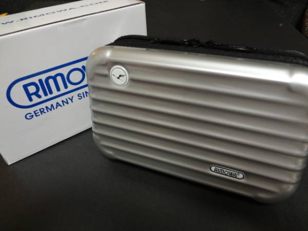 ☆大人気☆RIMOWA ルフトハンザ アメニティポーチ シルバー バッグ