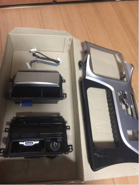 クラウン200系 後期 純正シフトパネル 他部品 【公式通販】
