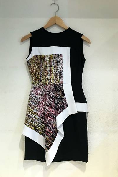 【Sale】麻布）BCBG MAXAZRIA ぺプラムワンピース 0 黒白