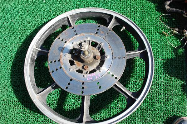 Z250FT　Ｆディスク　ホイール　1015