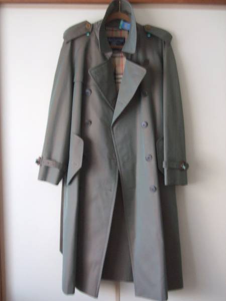 バーバーリー　タマムシトレンチロングコート　カーキ緑