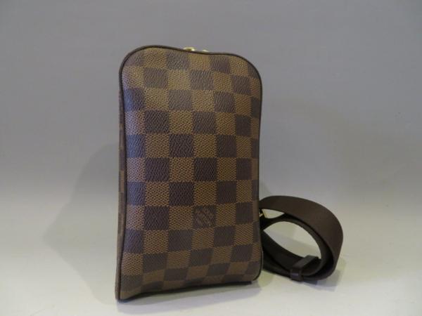 美品　ヴィトン N51994 ダミエ ジェロニモス ボディバッグ　新型