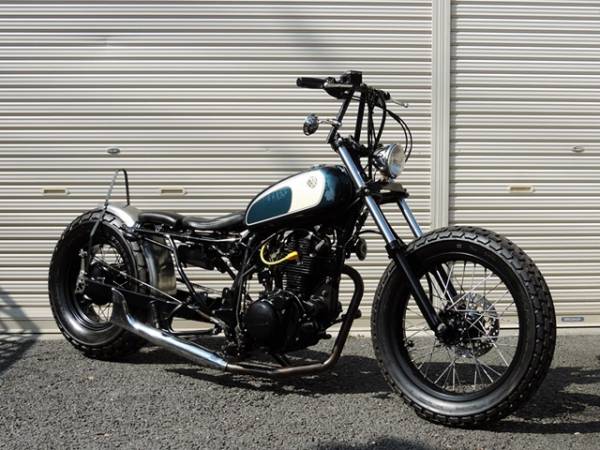 【人気セール】 TW225 フルカスタム ボバースタイル ブラックリム 湘南発(126cc-250cc)｜売買されたオークション情報、yahooの商品情報をアーカイブ公開 - オークファン 126cc-250cc