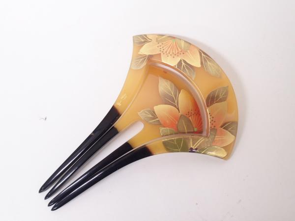 ☆△骨董品 べっ甲風椿絵扇形かんざし 龍山作 簪 当時物 古民具