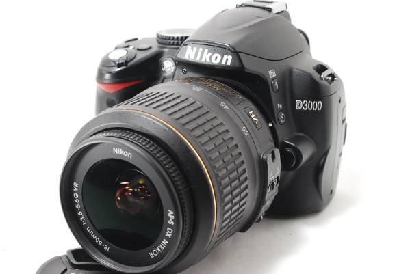 すぐ使える！D3000 ニコン 大人気一眼レフ美品 美品 Nikon