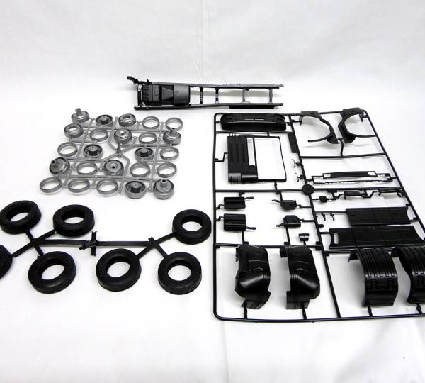 綾瀬)ITALERI スキャニア144 トップライン