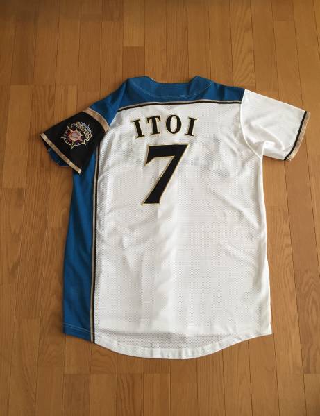 糸井嘉男 日本ハムファイターズ ユニフォーム