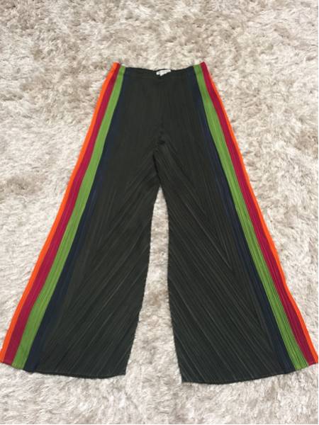 【美品】PLEATS PLEASE イッセイミヤケ １パンツ