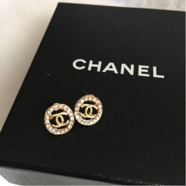 シャネル ノベルティ ピアス 新品未使用