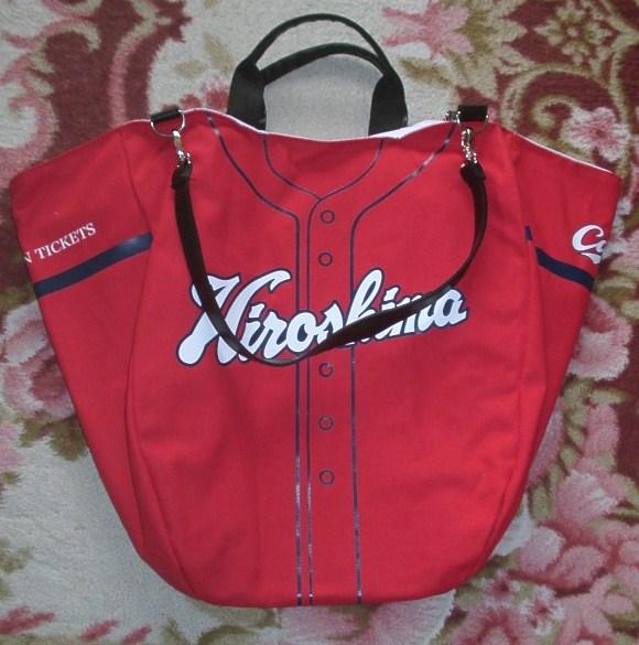 ★広島カープ リバーシブル トートバッグ 2013 年間指定★