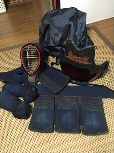 美☆剣道防具セット☆中学高校成人☆チタン面ショルダーバック付 美☆剣道防具セット☆中学高校成人☆チタン面ショルダーバック付