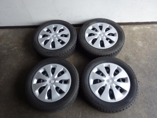 AB645【送料無料175/65R15】トヨタ純正 アクア等 スタッドレス 【公式