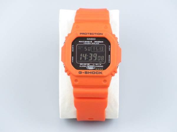 希少新品未使用CASIO G-SHOCK GW-M5610MR-4JFレスキューオレンジ