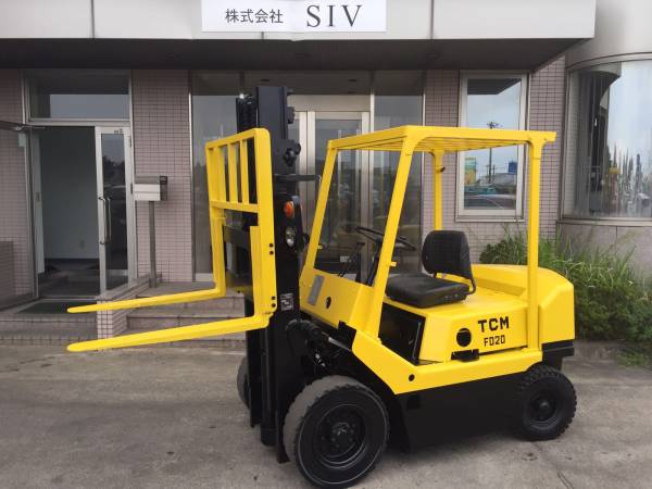 TCM 中古フォークリフトFD20Z5ディーゼル