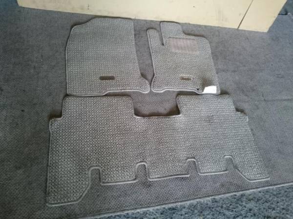 タント L360S　フロアーマット1台分セット