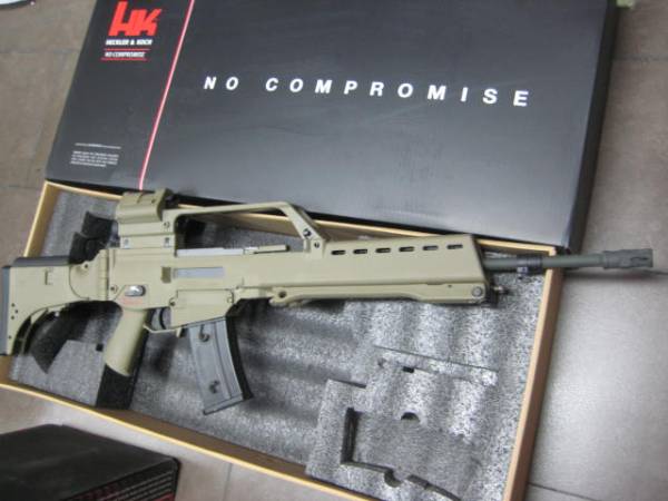 限定品H&K G36ドットサイド付き電動ブローバックガン完成品、