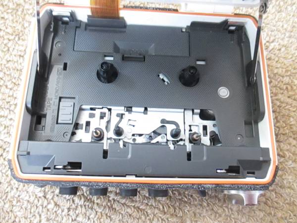 [メンテ稼動品]パナソニック　ショックウェーブ　カセットプレーヤーRQ-SW70 Panasonic SHOCKWAVEカセットプレーヤー RQ-SW70 メンテ稼動品