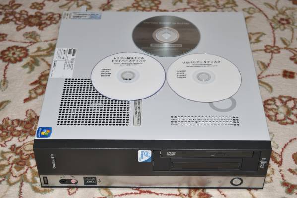 ESPRIMO D550/B ， Win7pro ， リカバリDtoD&Discあり