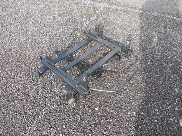 レカロRECARO　フルバケ用レール　アルトワークスHA11　AA６PA