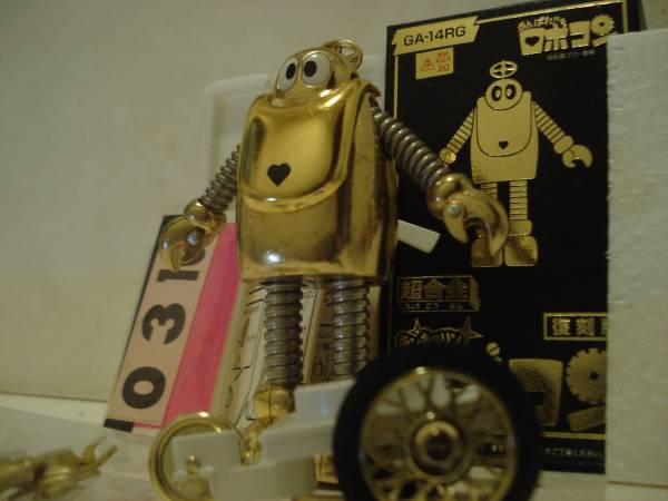 完全新品】ロボコン限定ゴールドVerバンダイ製超合金ポピー ,注意以下