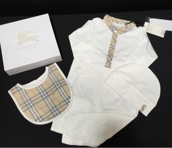【BURBERRY】バーバリー ロンパース 帽子・スタイ付き 未使用品