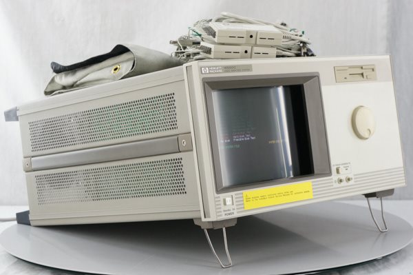 JB■現状hp/16500C LOGIC ANALYSIS SYSTEME5320A×4付■H8BV