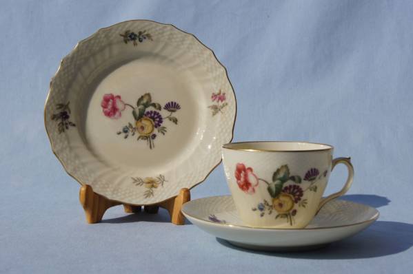 ロイヤルコペンハーゲン フリセンボー トリオ (柄が同じ)