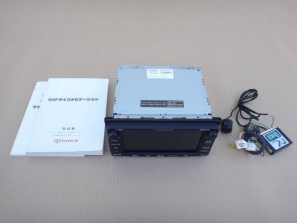 エスティマ 30 40 純正 ナビモニター 86120-28411 TVキット付(トヨタ