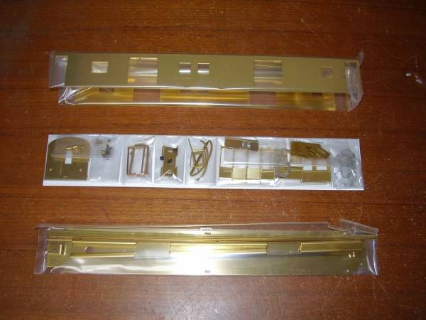 フジモデル　マニ60⑤　窓埋め変形車　2窓　車体キット