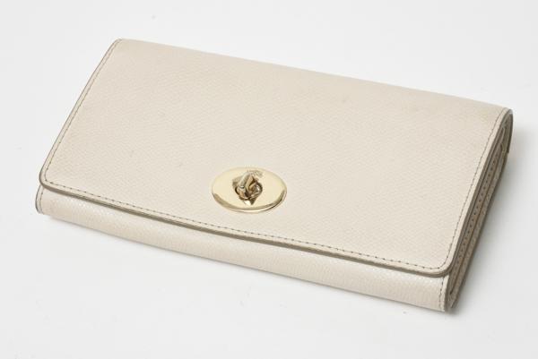 COACH コーチ レザー 二つ折り長財布 アイボリー系