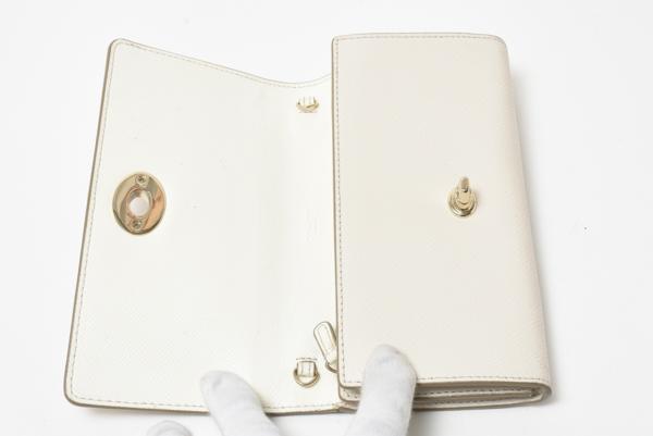 COACH コーチ レザー 二つ折り長財布 アイボリー系