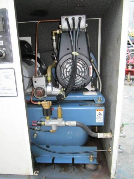 B239 コンプレッサー OSADA 201 動作確認済 2ps/IWATA