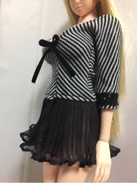 1/6 ファイセンS07☆黒プリーツワンピース☆