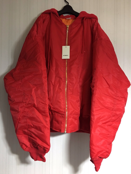 vetements ヴェトモン レッド MA-1 ボンバージャケット