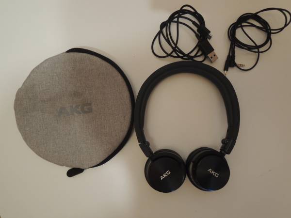 AKG オンイヤー ブルートゥース ワイヤレスヘッドホン Y45BT 中古_1