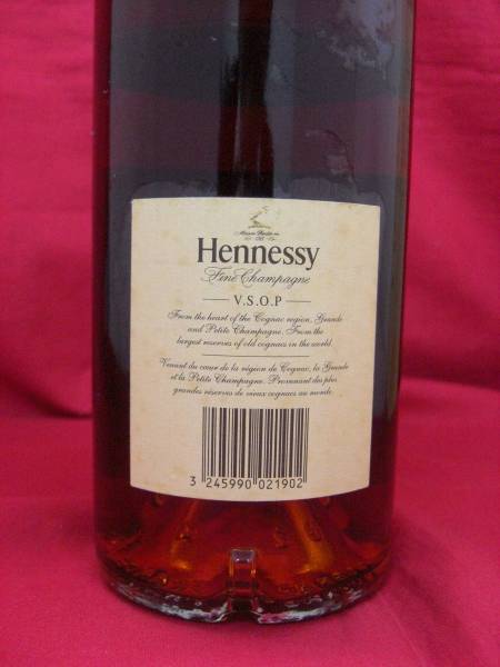 古酒美品】コニャック Hennessy ヘネシーVSOP 1000ml 1L 箱付 食品