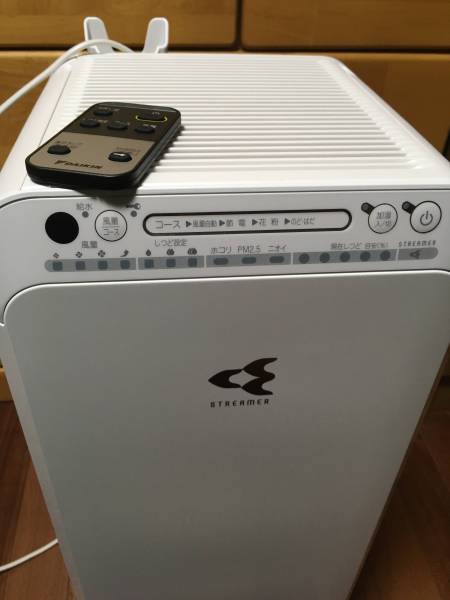ダイキン／空気清浄機 スリムタワータイプ 超美品! ダイキン 【公式通販】