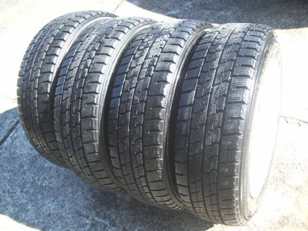 山有 スタッドレス175/65R15 アクア スペイド ポルテ ヴィッツ